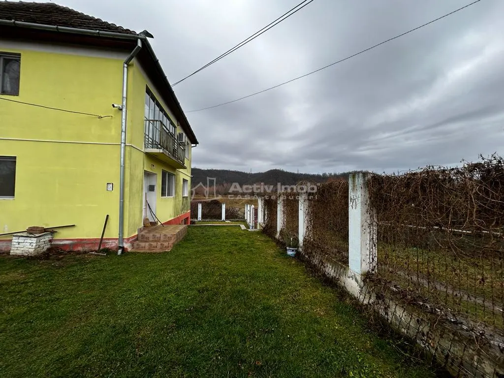 Bocsa Casa D+P+Etj.1. Garaj si Teren, Zona Mioritica. - foto 13