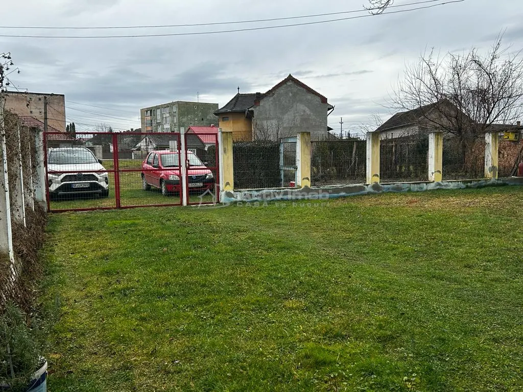Bocsa Casa D+P+Etj.1. Garaj si Teren, Zona Mioritica. - foto 10