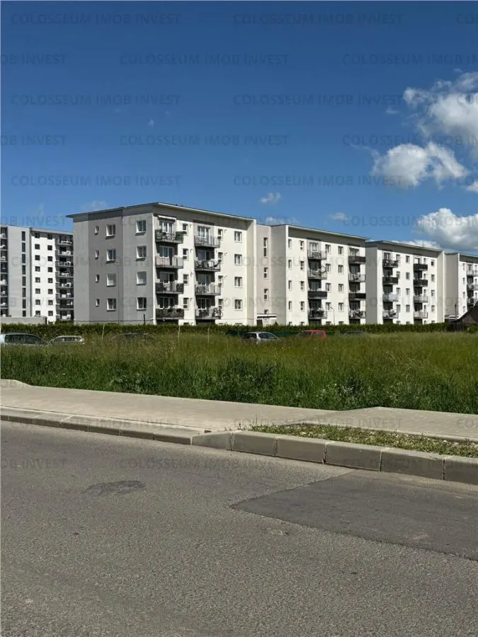 Apartament 3 camere, decomandat - zona Tractorul - foto 10