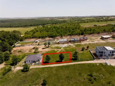 RECO Teren Intravilan, Saldabagiu de Munte, lânga case - foto 9