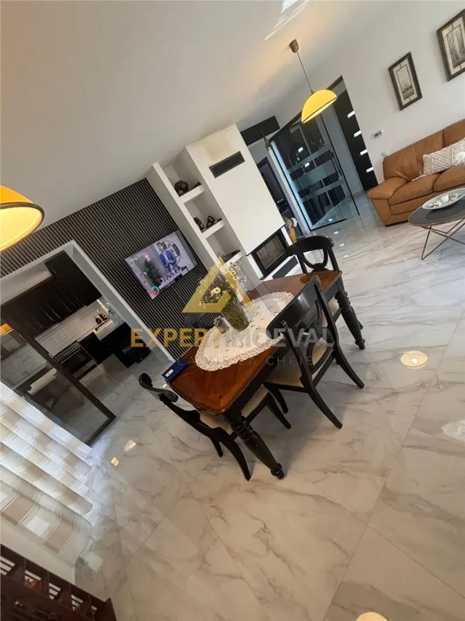 Casa deosebita in Tautii Magheraus str 9 de vanzare - foto 8
