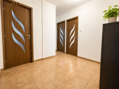 Apartament 3 camere, 70 mp total, 2 balcoane, Intr. Violetelor - BISTRITA, BN - foto 11