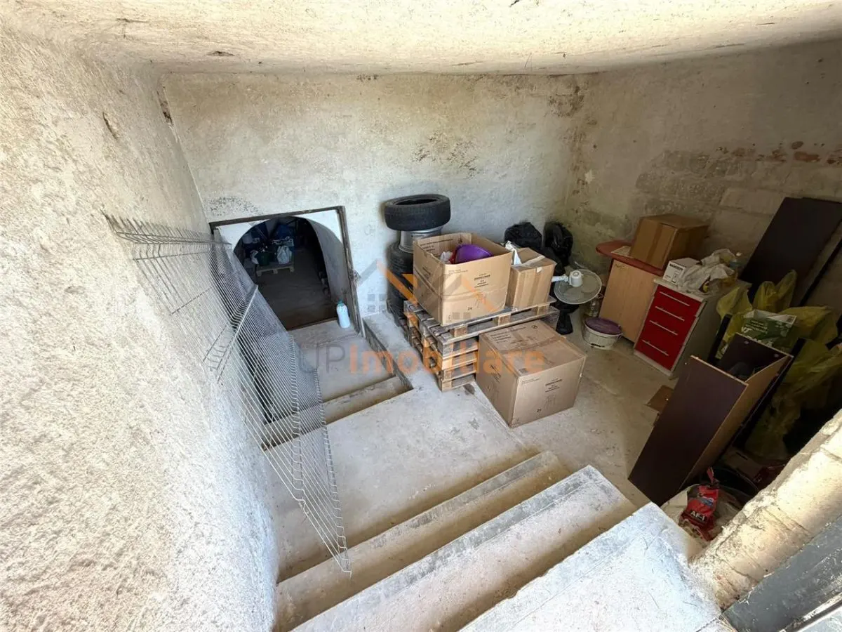 TEREN INTRAVILAN CU PIVNITA | 884 MP | ZONA EPISCOPIA | ORADEA - foto 2