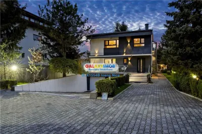 VILA DE LUX CU PONTOON SI BARCA | 5 CAMERE | 350MP | LAC SNAGOV - foto 2