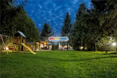 VILA DE LUX CU PONTOON SI BARCA | 5 CAMERE | 350MP | LAC SNAGOV - foto 9