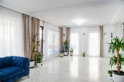 Casa intr-o zona linistita cu garaj si teren-1091 mp - foto 4