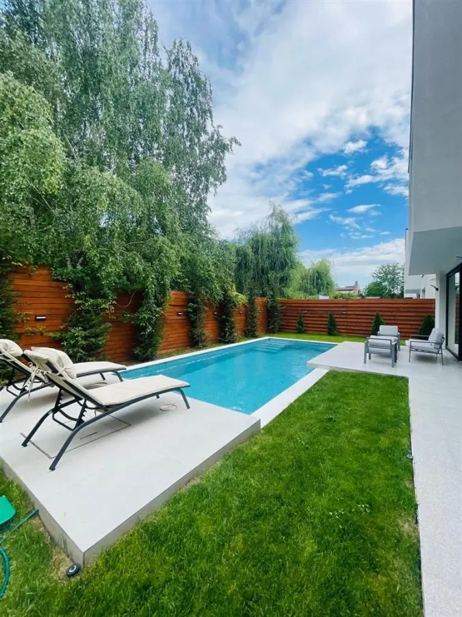INCHIRIERE VILA 5 camere LUX cu piscina in Zona Erou  Iancu Nicolae - foto 22