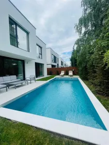 INCHIRIERE VILA 5 camere LUX cu piscina in Zona Erou  Iancu Nicolae - foto 23