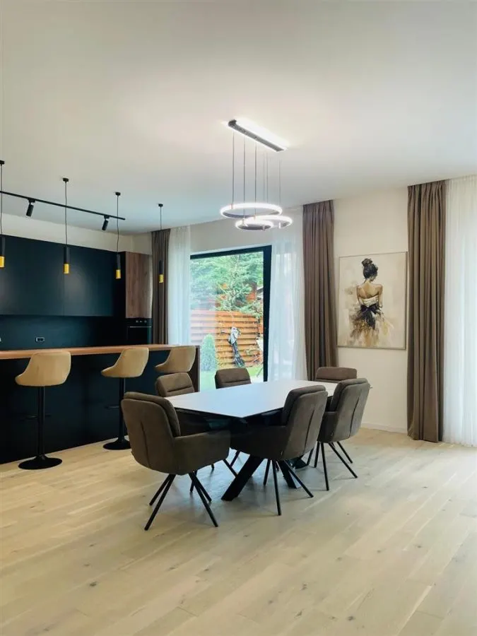 INCHIRIERE VILA 5 camere LUX cu piscina in Zona Erou  Iancu Nicolae - foto 7