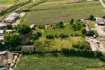 FILM! 2.200 mp, teren intravilan de vanzare in Targu-Secuiesc, Ruseni. - foto 6