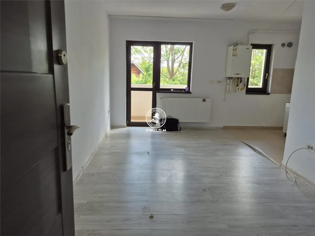 Apartament 1 camera de vanzare Valea Lupului Iasi - foto 3