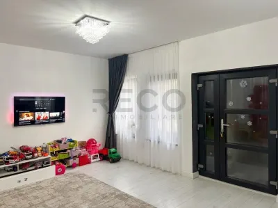 RECO Vila moderna cu 4 camere in zona Dealuri - foto 11