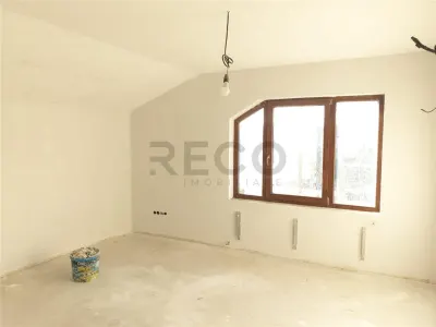 RECO Teren Mare cu 2 case in Biharia. - foto 19