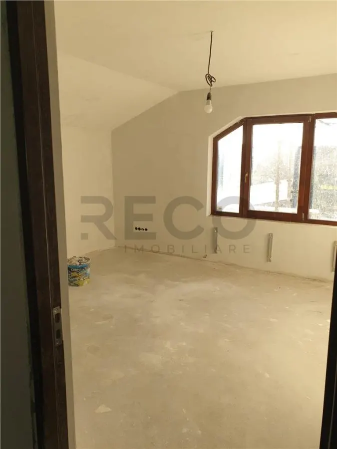 RECO Teren Mare cu 2 case in Biharia. - foto 20