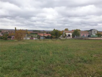 RECO Teren intravilan 900 mp Biharia - foto 4