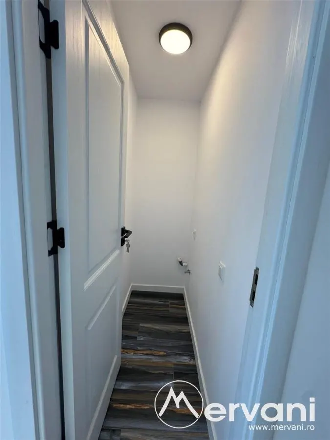 Casa de vanzare cu 2 apartamente in Azuga - foto 15