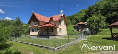 Vila de vanzare in Breaza cu 7068 mp - Breaza