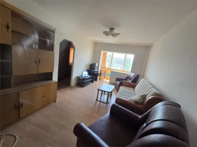 Apartament decomandat cu 3 camere, 2 bai si 3 balcoane  Str. Tabacari, Fagaras - foto 6
