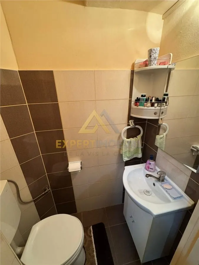 Apartament de vanzare cu 4 camere, Str. Moldovei-Central - foto 12