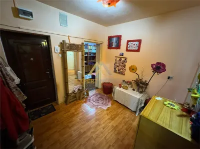 Apartament de vanzare cu 4 camere, Str. Moldovei-Central - foto 3