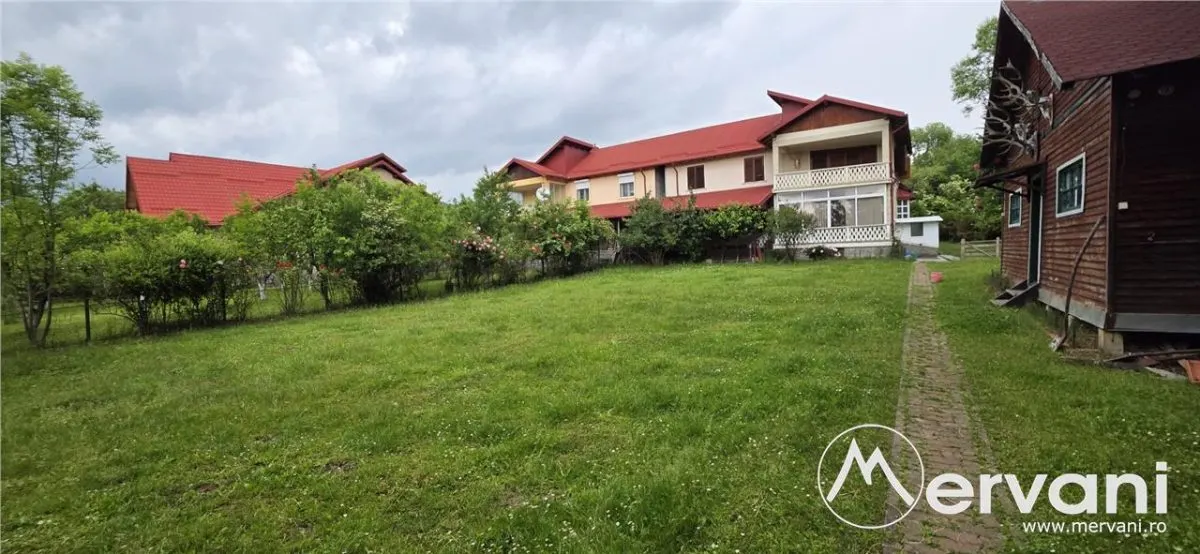 Vila de vanzare cu 6 camere si teren de 5116 mp in Cornu - foto 11