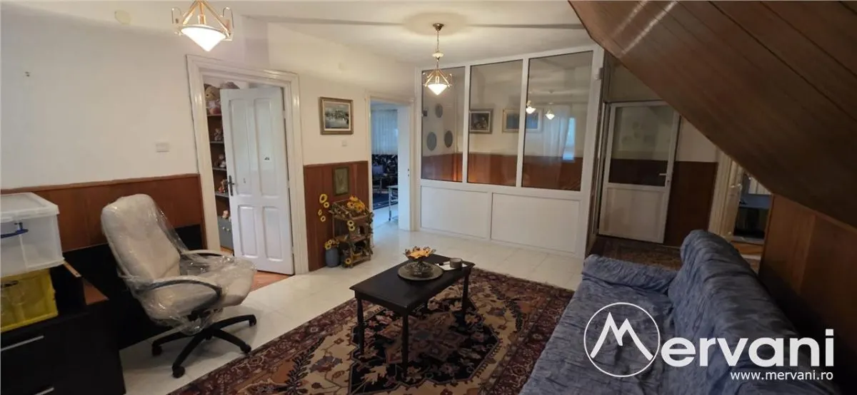 Vila de vanzare cu 6 camere si teren de 5116 mp in Cornu - foto 24