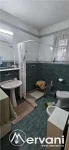 Vila de vanzare cu 6 camere si teren de 5116 mp in Cornu - foto 38