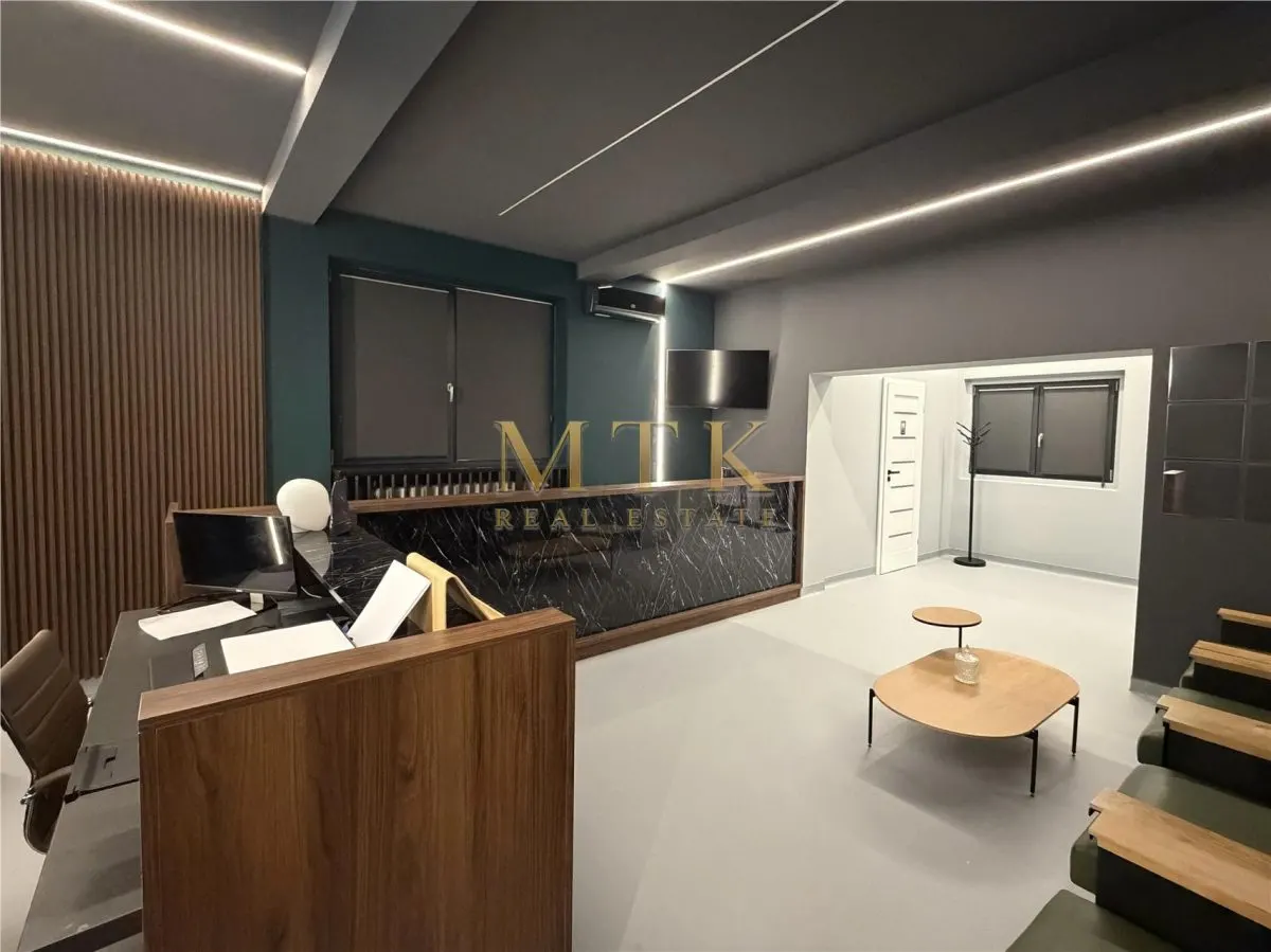Vila moderna renovata complet | Clinica medicala la cheie | D+P+1E+M | AVIATORILOR - foto 2