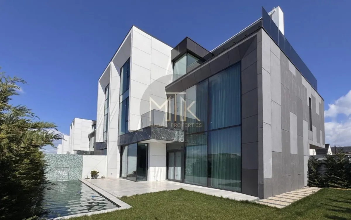 Vila premium SMARTHOME, mobilata complet | Piscina exterioara | P+2 | Matei Millo - foto 2