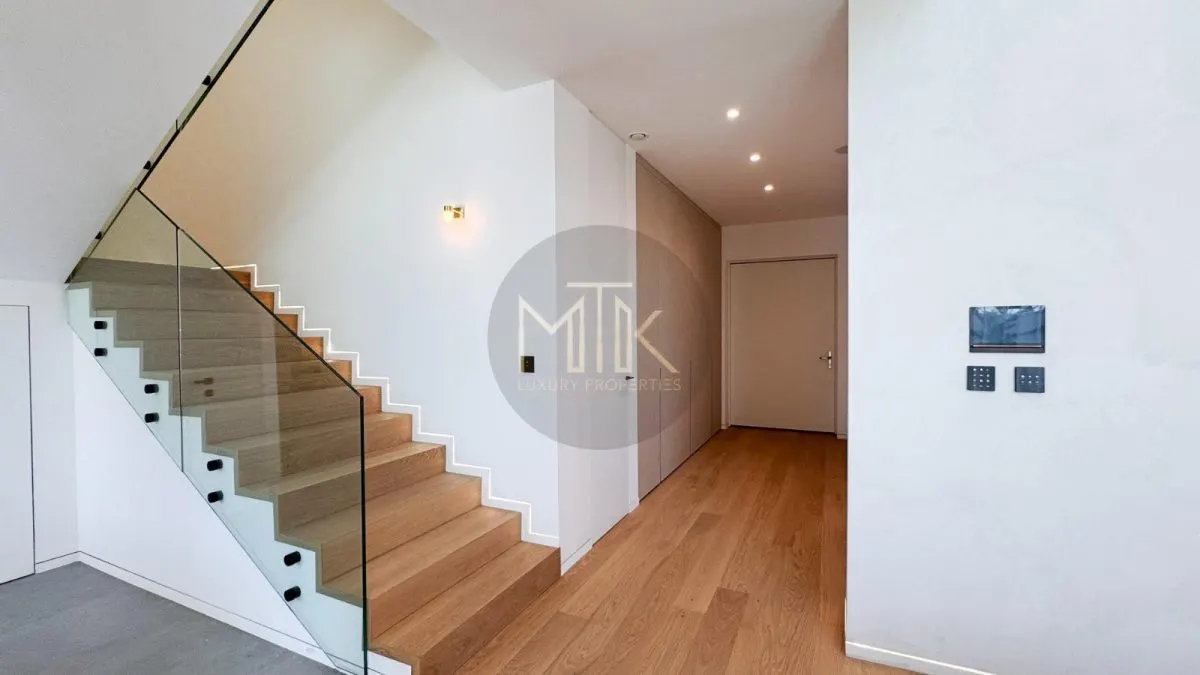Vila premium SMARTHOME, mobilata complet | Piscina exterioara | P+2 | Matei Millo - foto 16