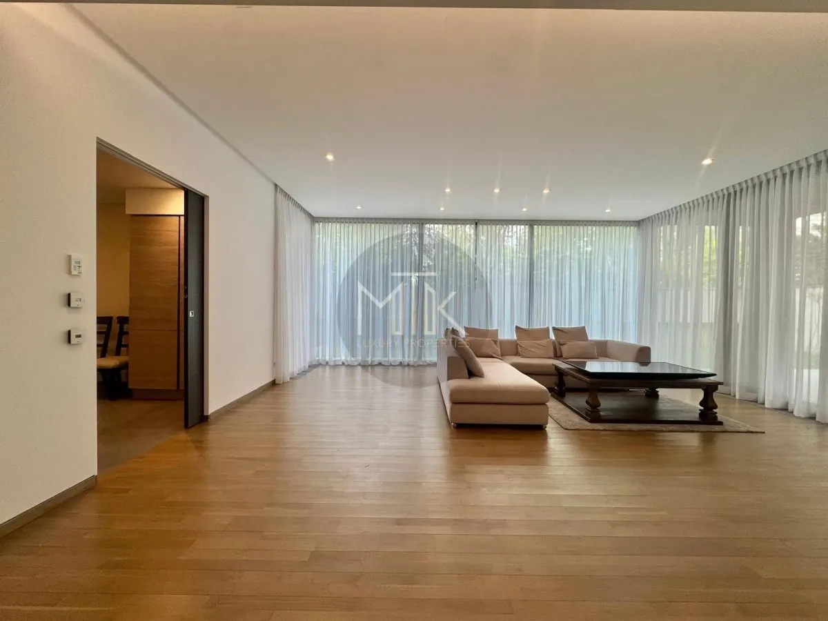 Apartament de lux 4 camere - curte 253 mp | Parcare subterana | Primaverii - foto 12