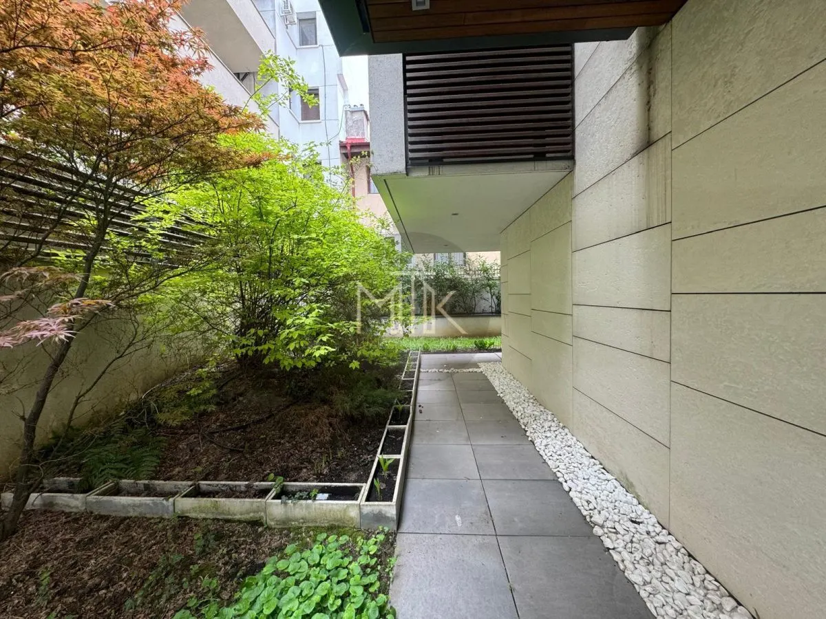 Apartament de lux 4 camere - curte 253 mp | Parcare subterana | Primaverii - foto 6