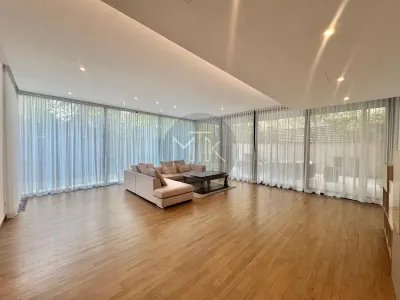 Apartament de lux 4 camere - curte 253 mp | Parcare subterana | Primaverii - foto 7