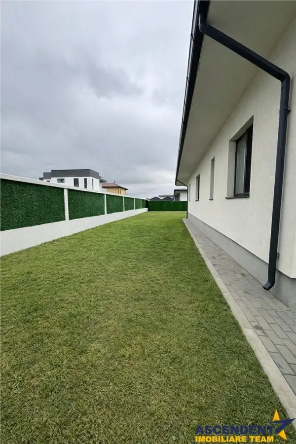 Proprietate la cheie, aspect deosebit, priveliste, Cristian, Brasov - foto 20