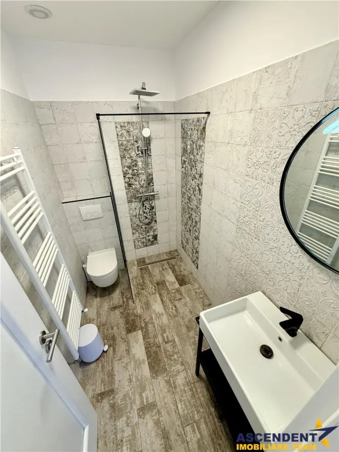 Proprietate la cheie, aspect deosebit, priveliste, Cristian, Brasov - foto 10