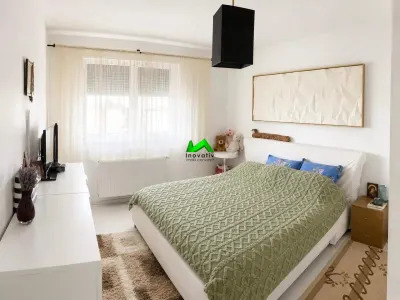 Apartament de inchiriat 3 camere Sibiu Rahovei - foto 2
