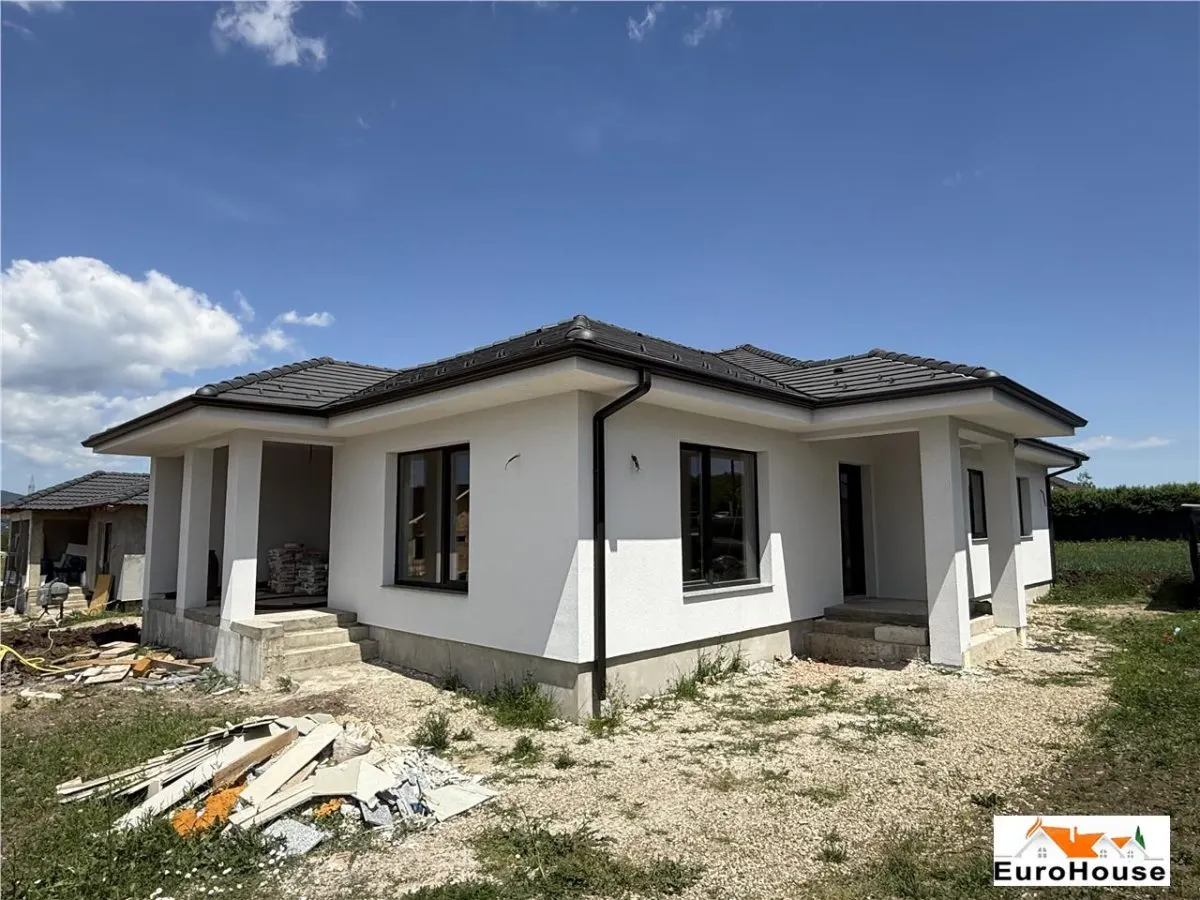 Casa De Vanzare In Alba Iulia , zona Oarda - foto 3