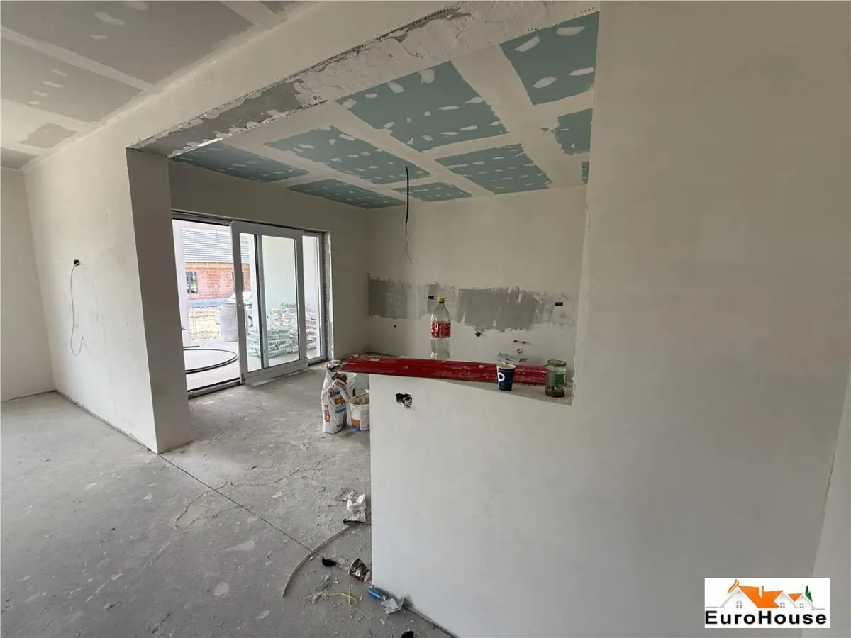 Casa De Vanzare In Alba Iulia , zona Oarda - foto 6
