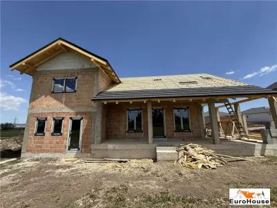 Casa De Vanzare P+E+M In Alba Iulia , Zona Oarda - foto 3