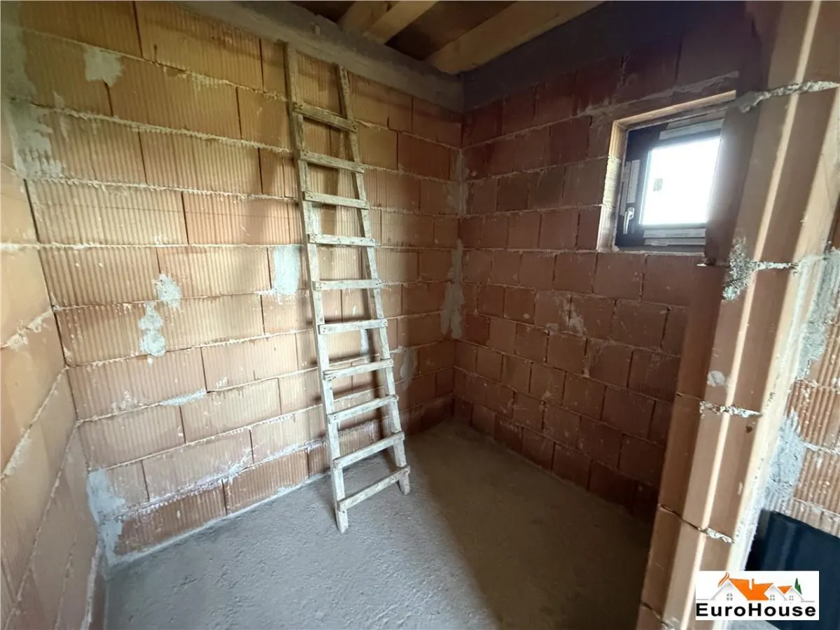 Casa De Vanzare P+E+M In Alba Iulia , Zona Oarda - foto 23