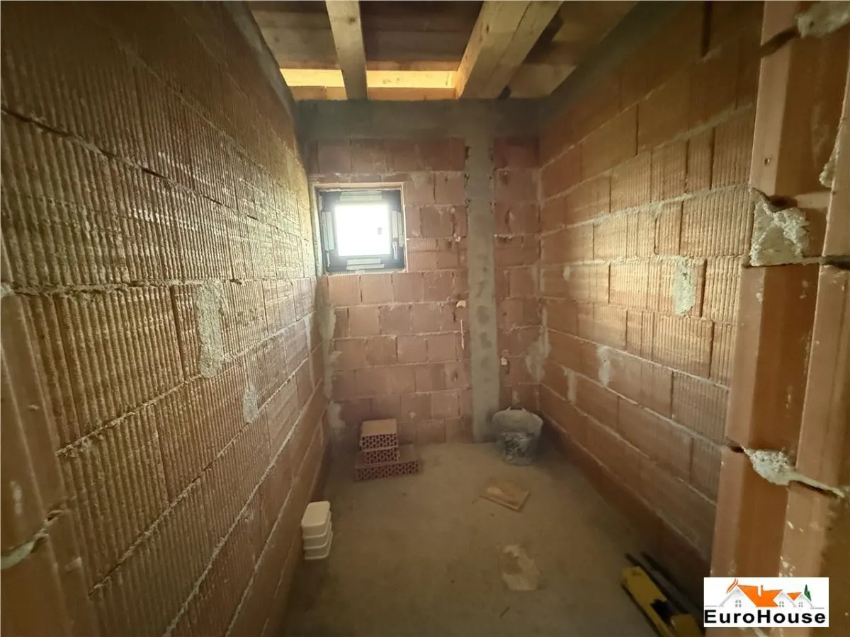 Casa De Vanzare P+E+M In Alba Iulia , Zona Oarda - foto 25