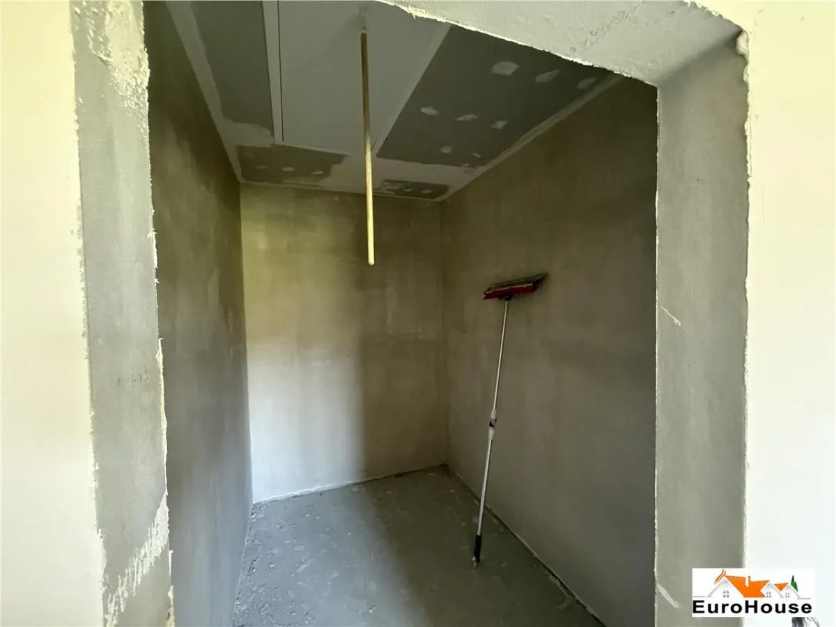 Casa De Vanzare P+E+M In Alba Iulia , Zona Oarda - foto 8