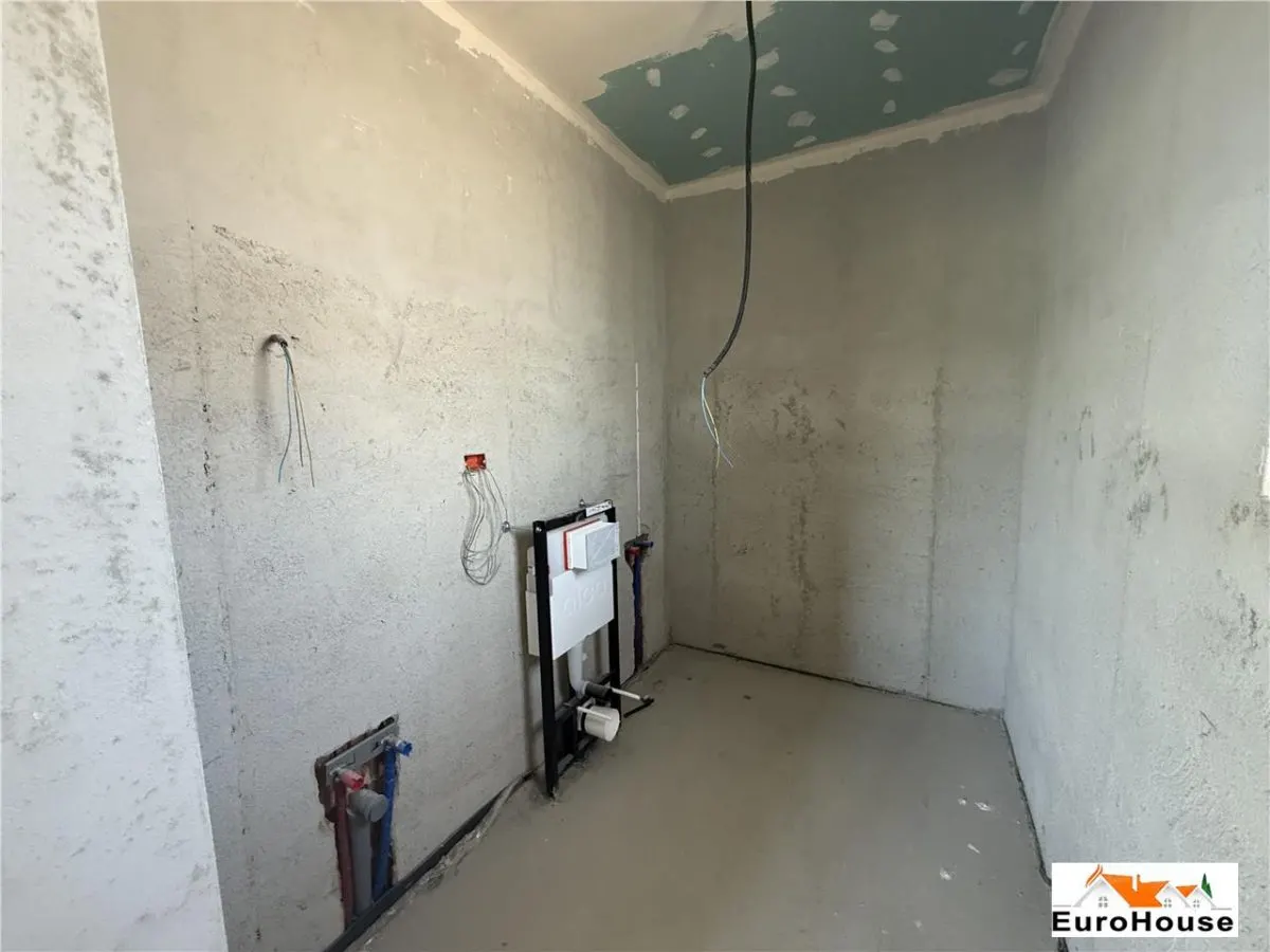 Casa De Vanzare P+E+M In Alba Iulia , Zona Oarda - foto 9