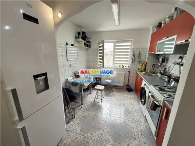 Vanzare apartament 2 camere, Ploiesti, Vest - foto 11