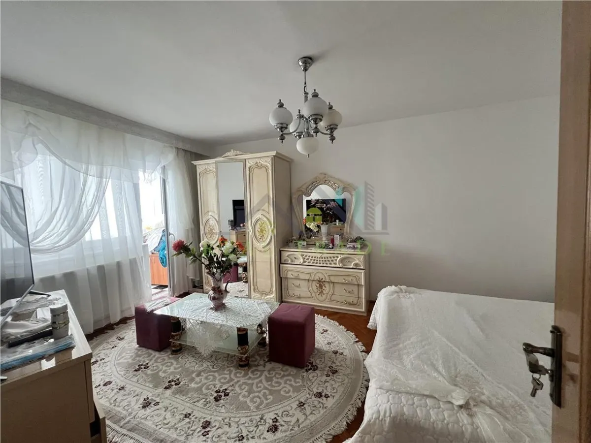 Apartament 2 camere decomandat, 2 balcoane, mobilat Astra- Berzei - foto 2