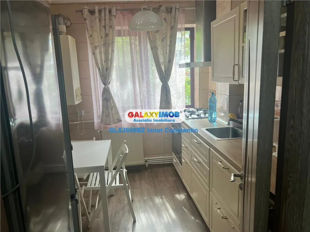 Inchiriere apartament 3 camere zona CENTRALA - foto 7
