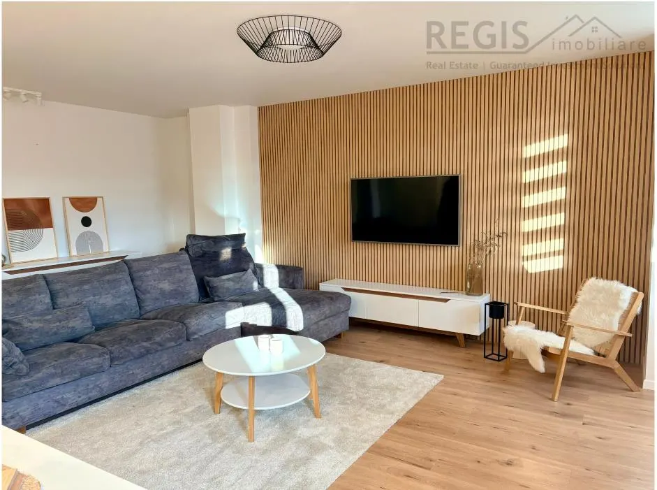 Apartament 4 dormitoare ,la casa Central - foto 1
