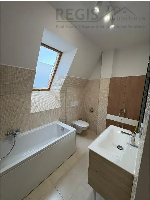 Apartament 4 dormitoare ,la casa Central - foto 20