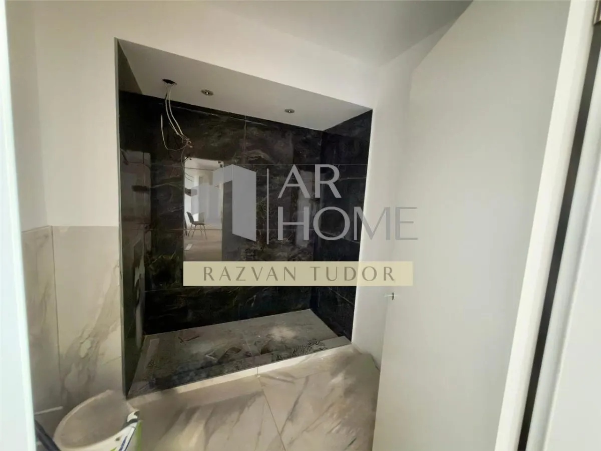Apartament 4 camere de lux , Ploiesti , zona ultracentrala , Gh.Doja - foto 9