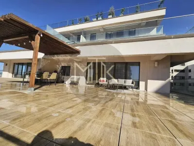 Vita Bella Scoala Americana, Apartament 3 cam. I Terasa 95MP - foto 1